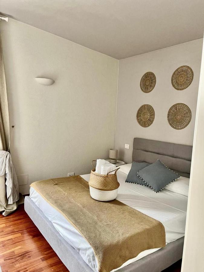 Apulia Journey - Manzoni 11 Hotell Bari Exteriör bild